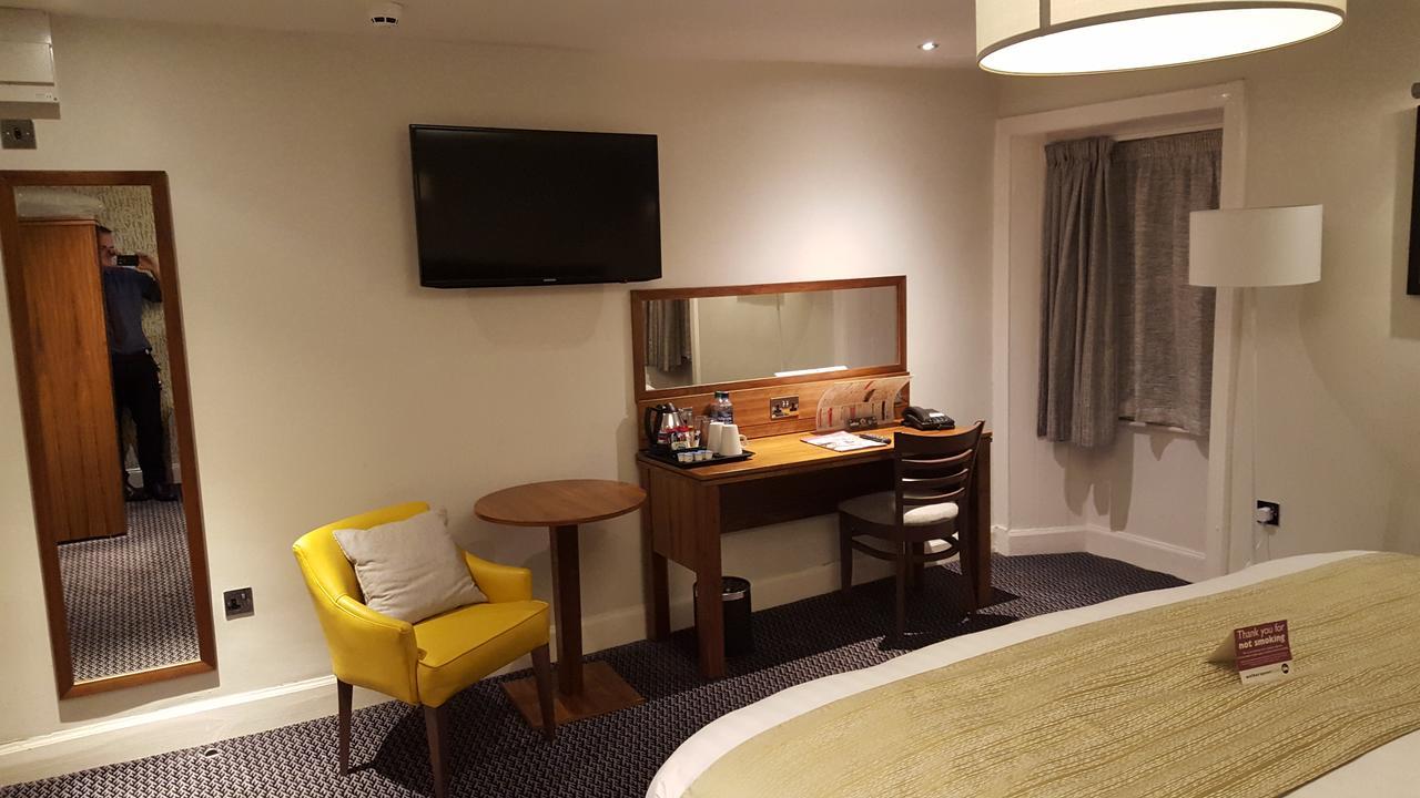 The Cross Keys Hotel Peebles Ngoại thất bức ảnh